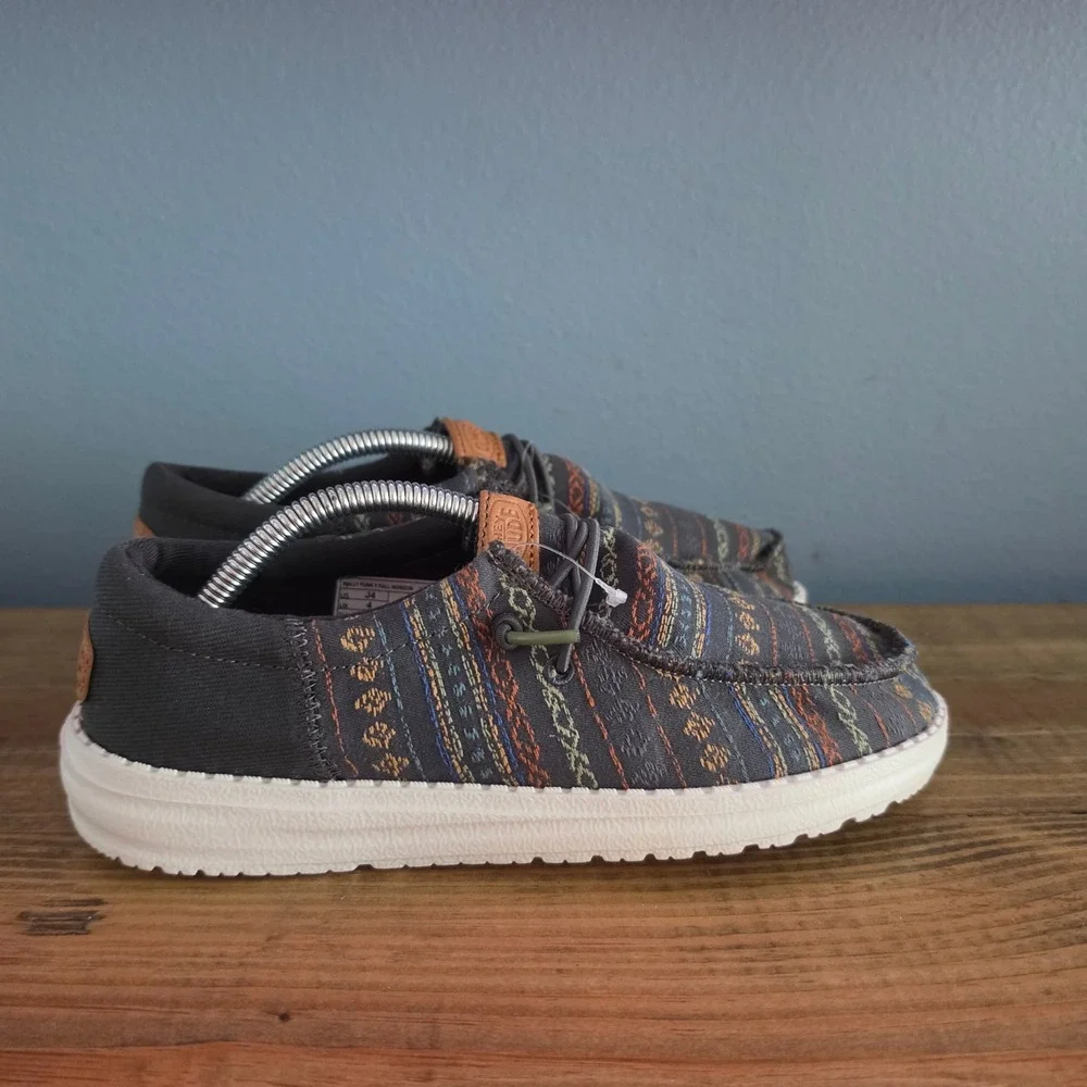 Hey Dude Kids Wally Funk Loafers Grey Tribal Pattern Canvas Slip On Shoes Size 4